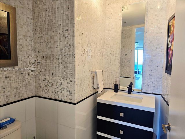 18201 Collins Ave 4602, Sunny Isles Beach, FL 33160