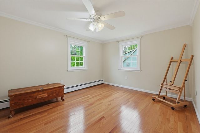 10 Charles River Rd, Medway, MA 02053