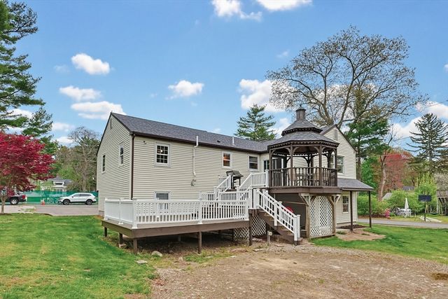 10 Charles River Rd, Medway, MA 02053