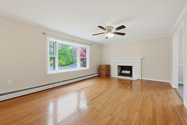 10 Charles River Rd, Medway, MA 02053