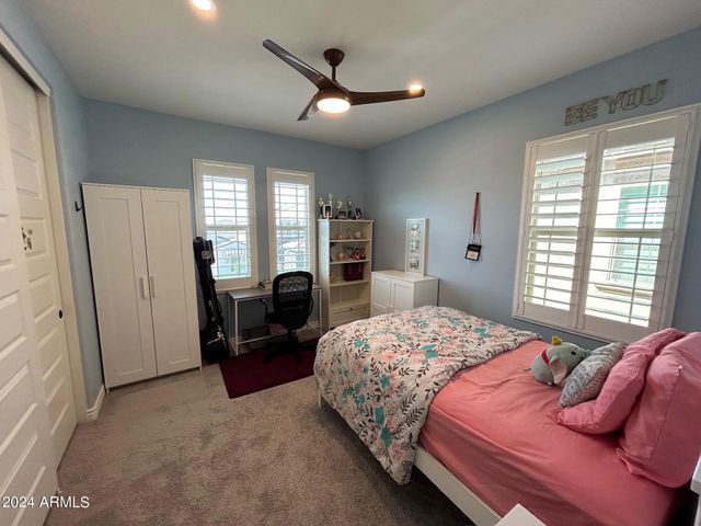 3318 E LOS GATOS Drive, Phoenix, AZ 85050