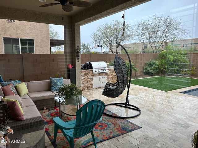 3318 E LOS GATOS Drive, Phoenix, AZ 85050