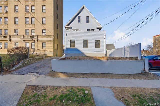 14 Rich Avenue, Mount Vernon, NY 10550