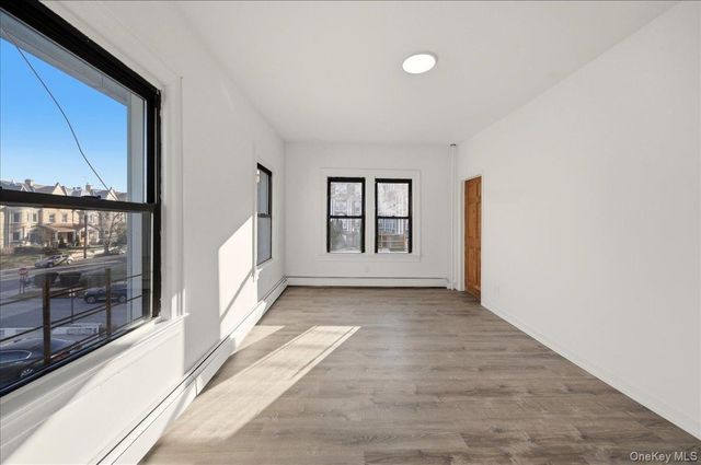 14 Rich Avenue, Mount Vernon, NY 10550