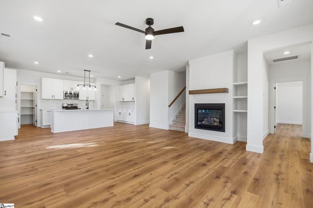 211 Endless Drive, Greer, SC 29651