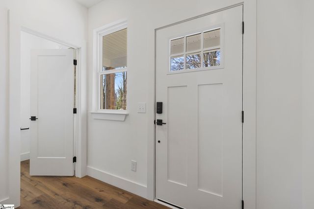 211 Endless Drive, Greer, SC 29651