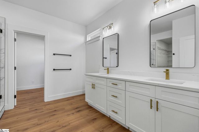 211 Endless Drive, Greer, SC 29651