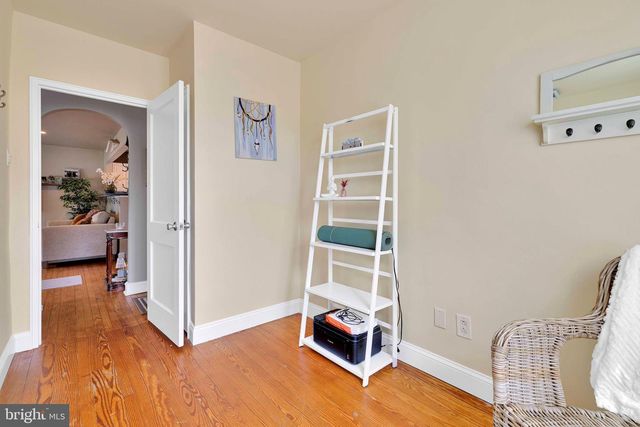 833 EMERSON ST, Philadelphia, PA 19111