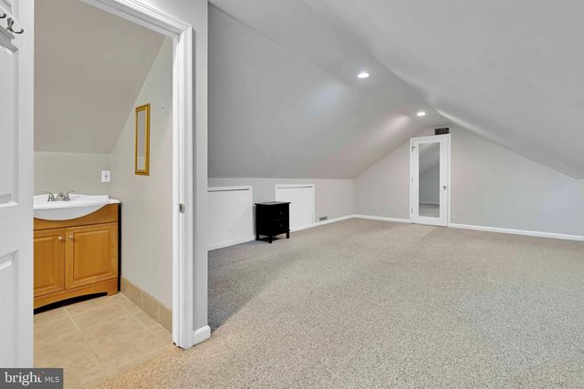 833 EMERSON ST, Philadelphia, PA 19111