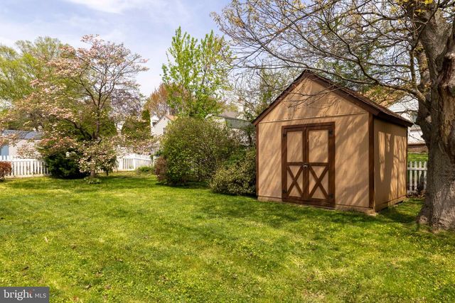 833 EMERSON ST, Philadelphia, PA 19111