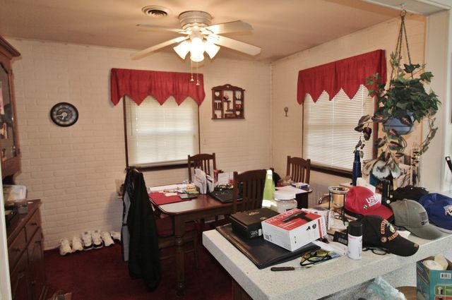 1105 Price Street, Morris, IL 60450