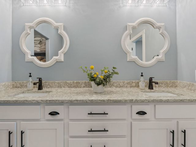 3028 Charissas Place 0, Bettendorf, IA 52722