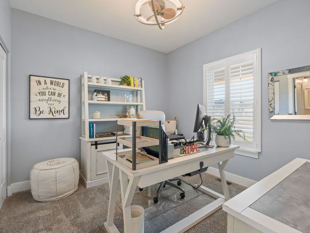 3028 Charissas Place 0, Bettendorf, IA 52722