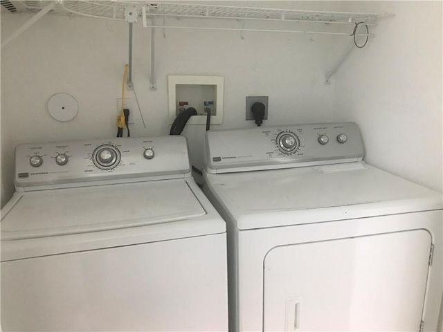 5449 NW 90th Avenue, Sunrise, FL 33351