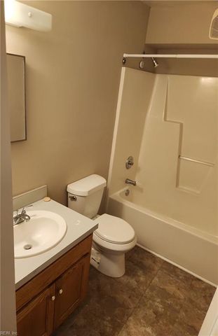 1232 Norview Ave Apt J, Norfolk, VA 23513