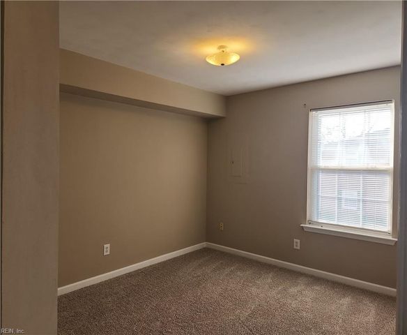 1232 Norview Ave Apt J, Norfolk, VA 23513