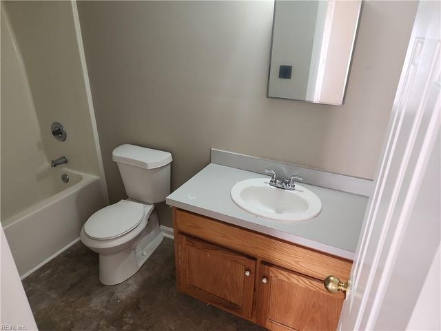 1232 Norview Ave Apt J, Norfolk, VA 23513