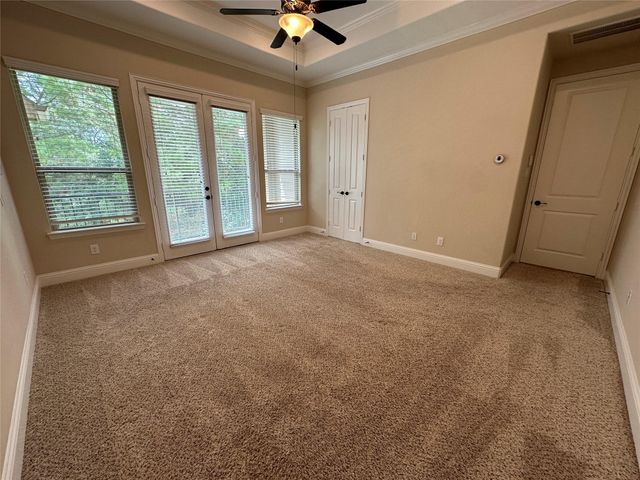 11 Silver Rock Drive, Tomball, TX 77375