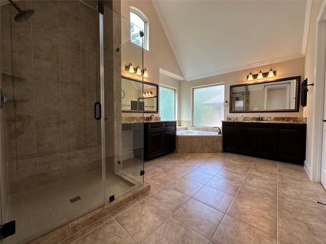 11 Silver Rock Drive, Tomball, TX 77375