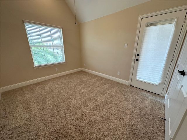 11 Silver Rock Drive, Tomball, TX 77375
