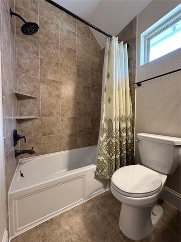 11 Silver Rock Drive, Tomball, TX 77375