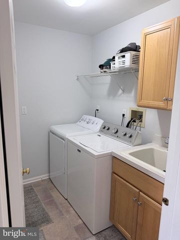 438 TURTLE LN, Langhorne, PA 19047