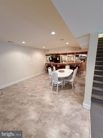 438 TURTLE LN, Langhorne, PA 19047