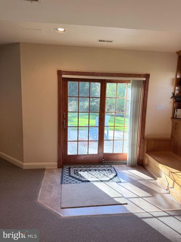 438 TURTLE LN, Langhorne, PA 19047