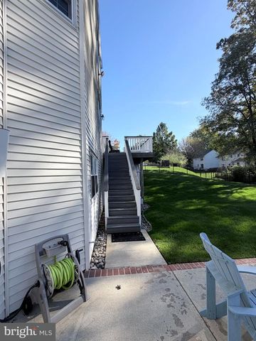 438 TURTLE LN, Langhorne, PA 19047