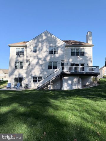 438 TURTLE LN, Langhorne, PA 19047