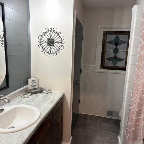 511 N 2nd St, Paragould, AR 72450