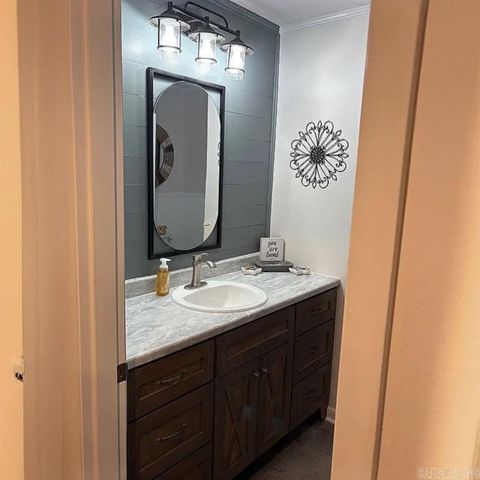 511 N 2nd St, Paragould, AR 72450