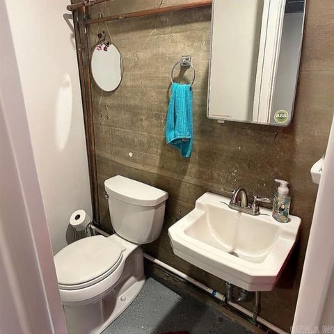 511 N 2nd St, Paragould, AR 72450