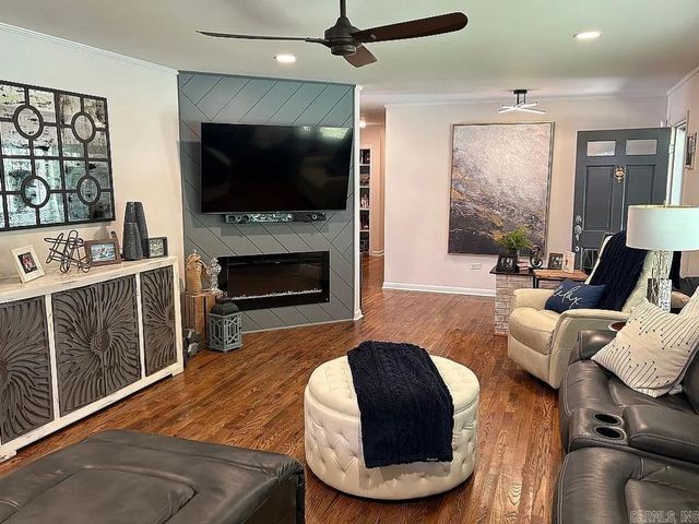 511 N 2nd St, Paragould, AR 72450