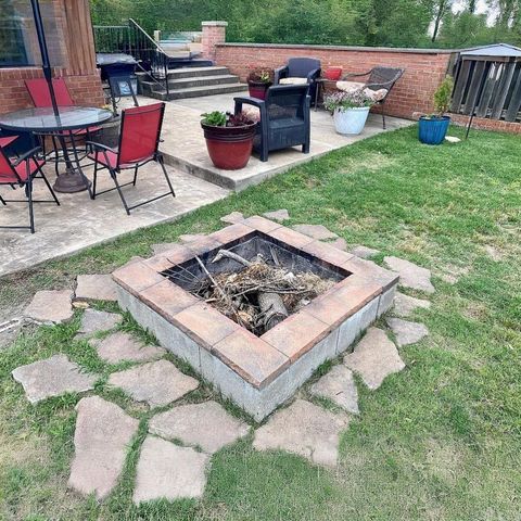 511 N 2nd St, Paragould, AR 72450