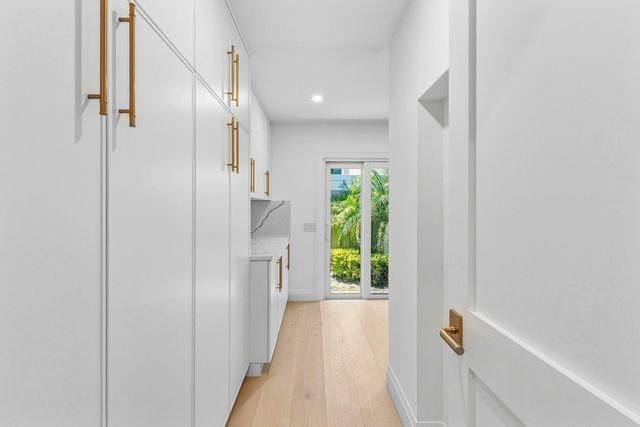 735 NE 6th Street, Boca Raton, FL 33432