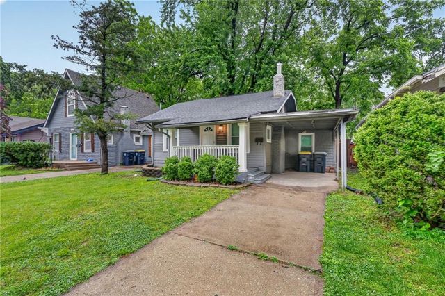 7637 JEFFERSON Street, Kansas City, MO 64114