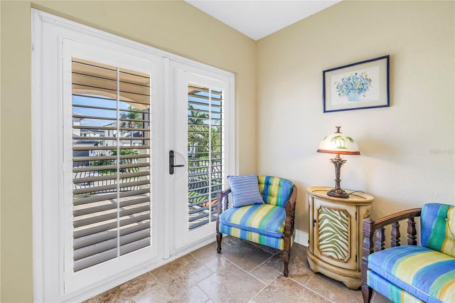 1939 HAWAII AVENUE NE, St Petersburg, FL 33703