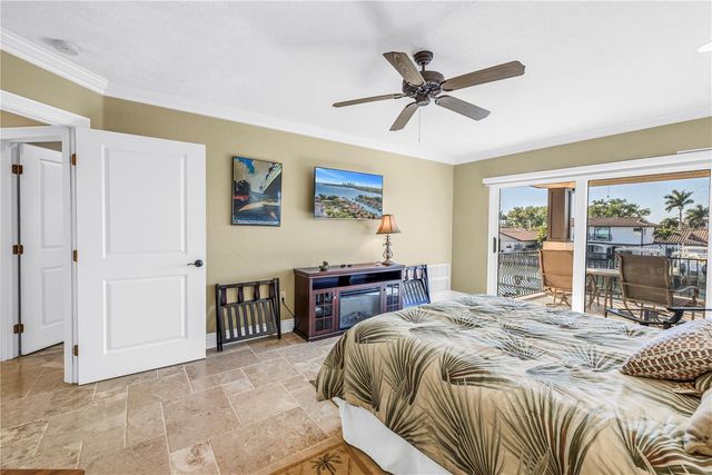 1939 HAWAII AVENUE NE, St Petersburg, FL 33703