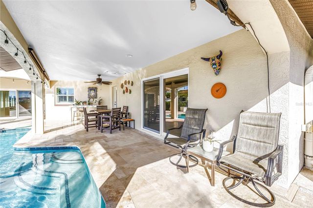 1939 HAWAII AVENUE NE, St Petersburg, FL 33703