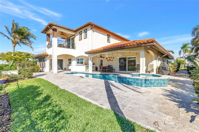 1939 HAWAII AVENUE NE, St Petersburg, FL 33703