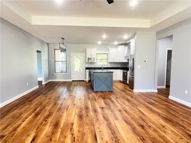 10031 Rice Road, Dardanelle, AR 72834