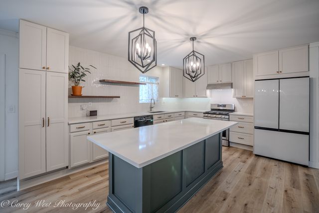 1140 Berry Street, Elburn, IL 60119
