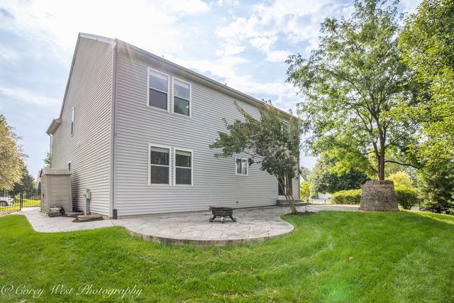 1140 Berry Street, Elburn, IL 60119