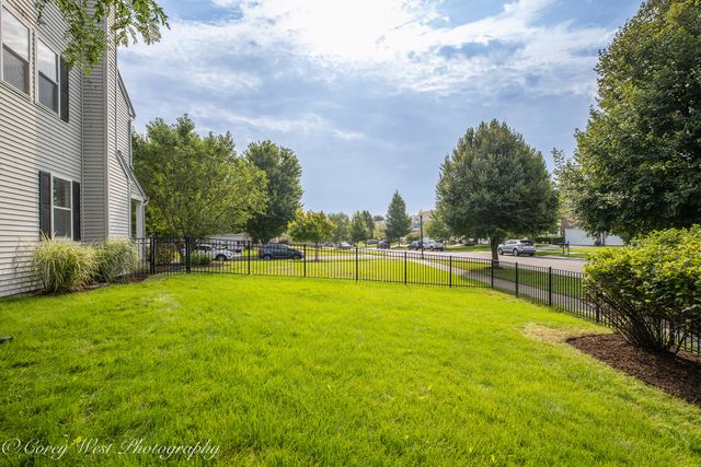 1140 Berry Street, Elburn, IL 60119
