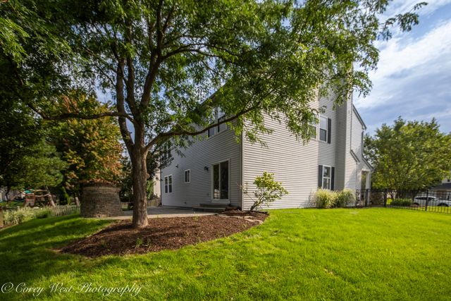 1140 Berry Street, Elburn, IL 60119