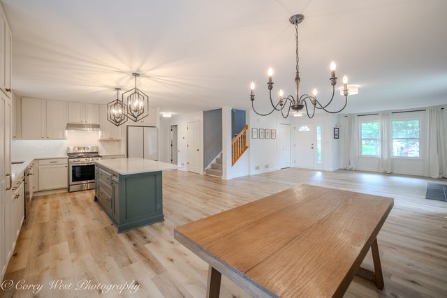 1140 Berry Street, Elburn, IL 60119