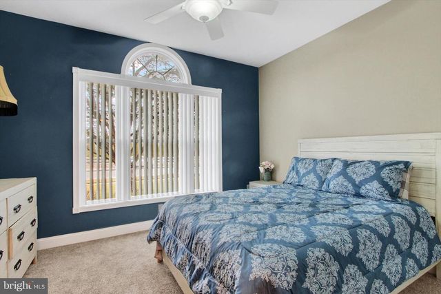 355 DART DR, Hanover, PA 17331