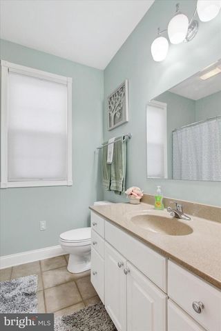 355 DART DR, Hanover, PA 17331