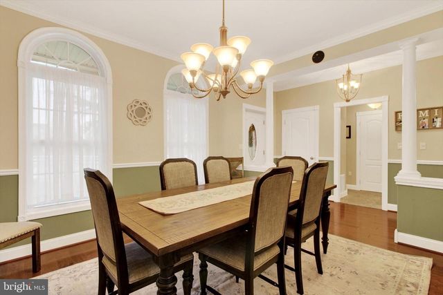 355 DART DR, Hanover, PA 17331